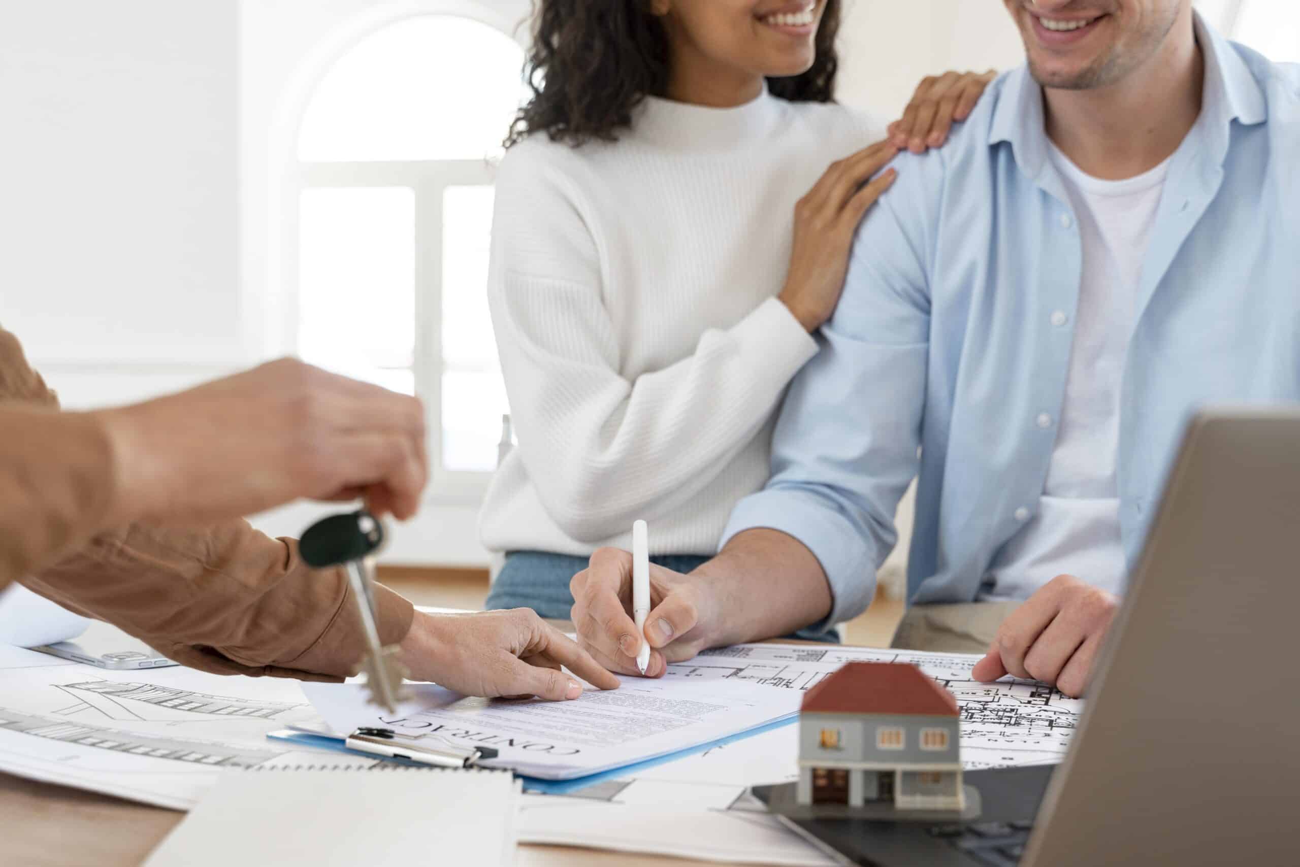 Proceso de compra de vivienda guiado.